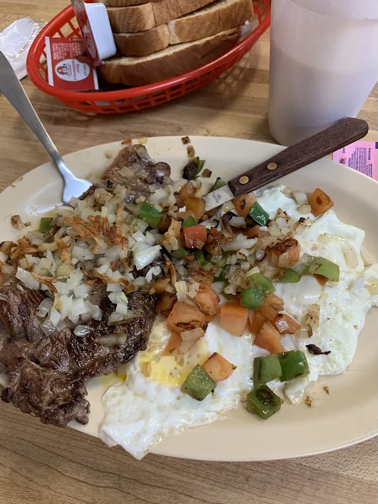 Steak Eggs and Veggies
